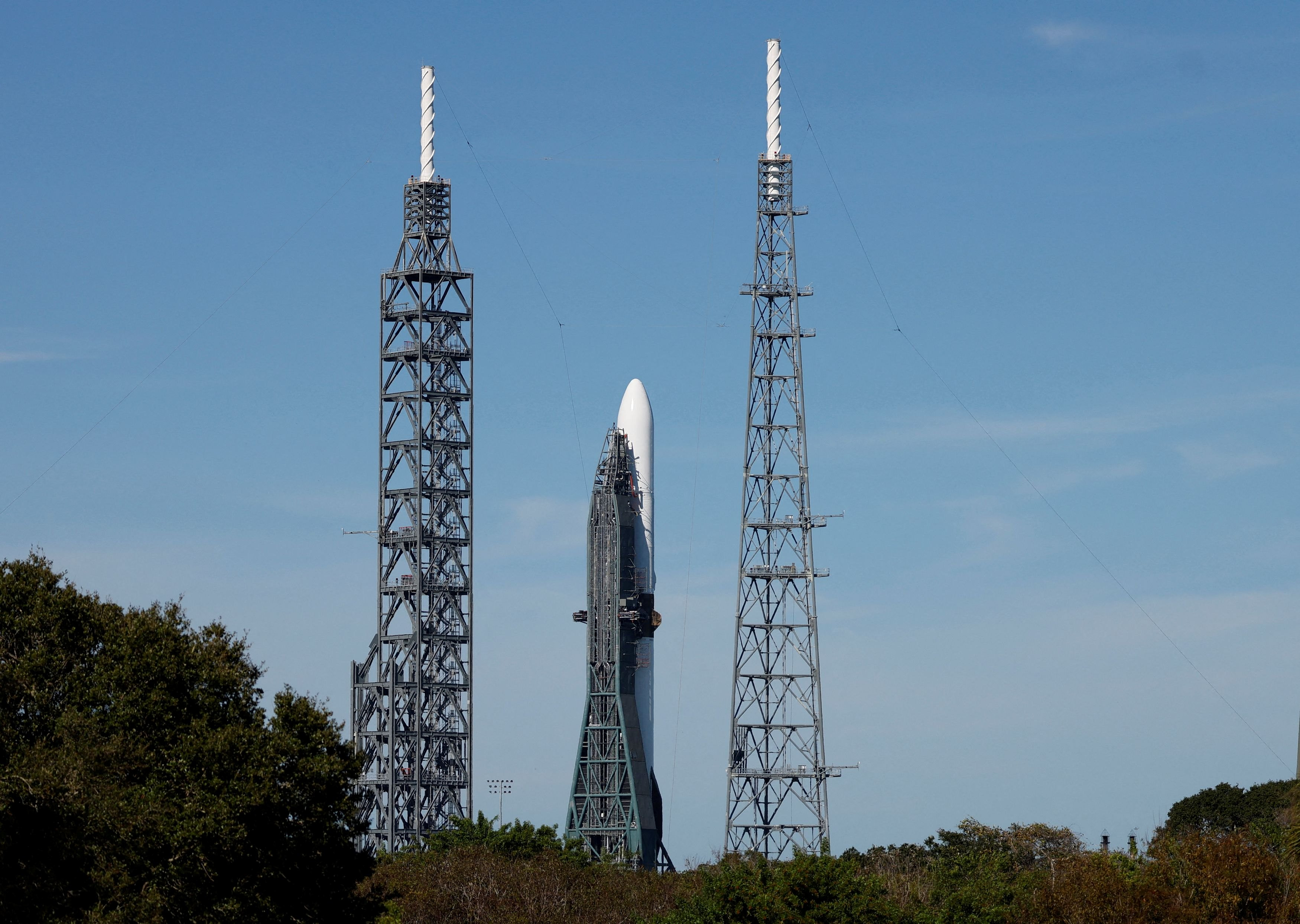 SpaceX in Talks for $800 Billion Valuation Ahead of Potential 2026 IPO