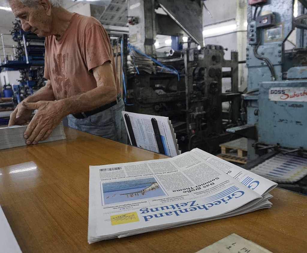 In Greece, a German-Language Weekly Endures Through Crisis and Change