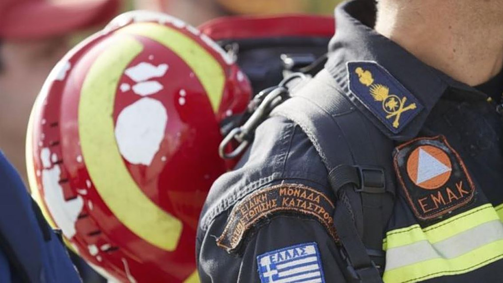 Rescue Operation Underway in Crete Gorge as Super Puma En Route