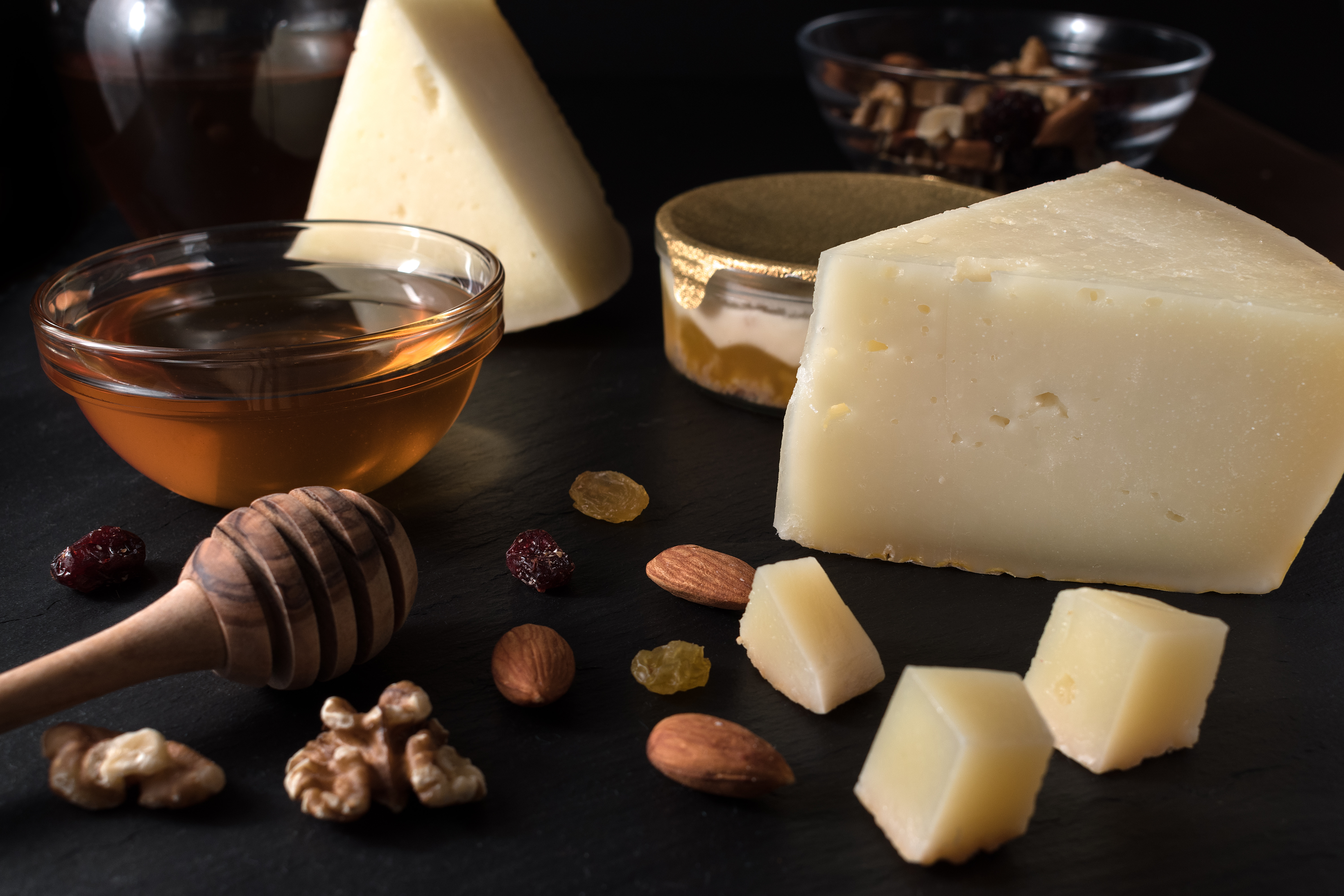 Naxos Graviera Named World’s Best Cheese for 2025/26