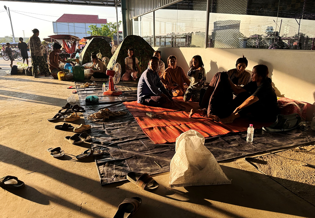 Border Clashes Intensify as Thailand and Cambodia Trade Fire