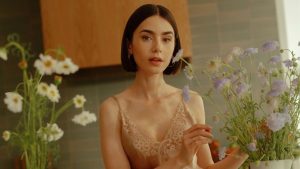 Lily Collins Jokes About Greek PM’s Love for Emily in Paris