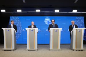 Global Media Highlight Greece’s “Comeback” After Eurogroup Vote