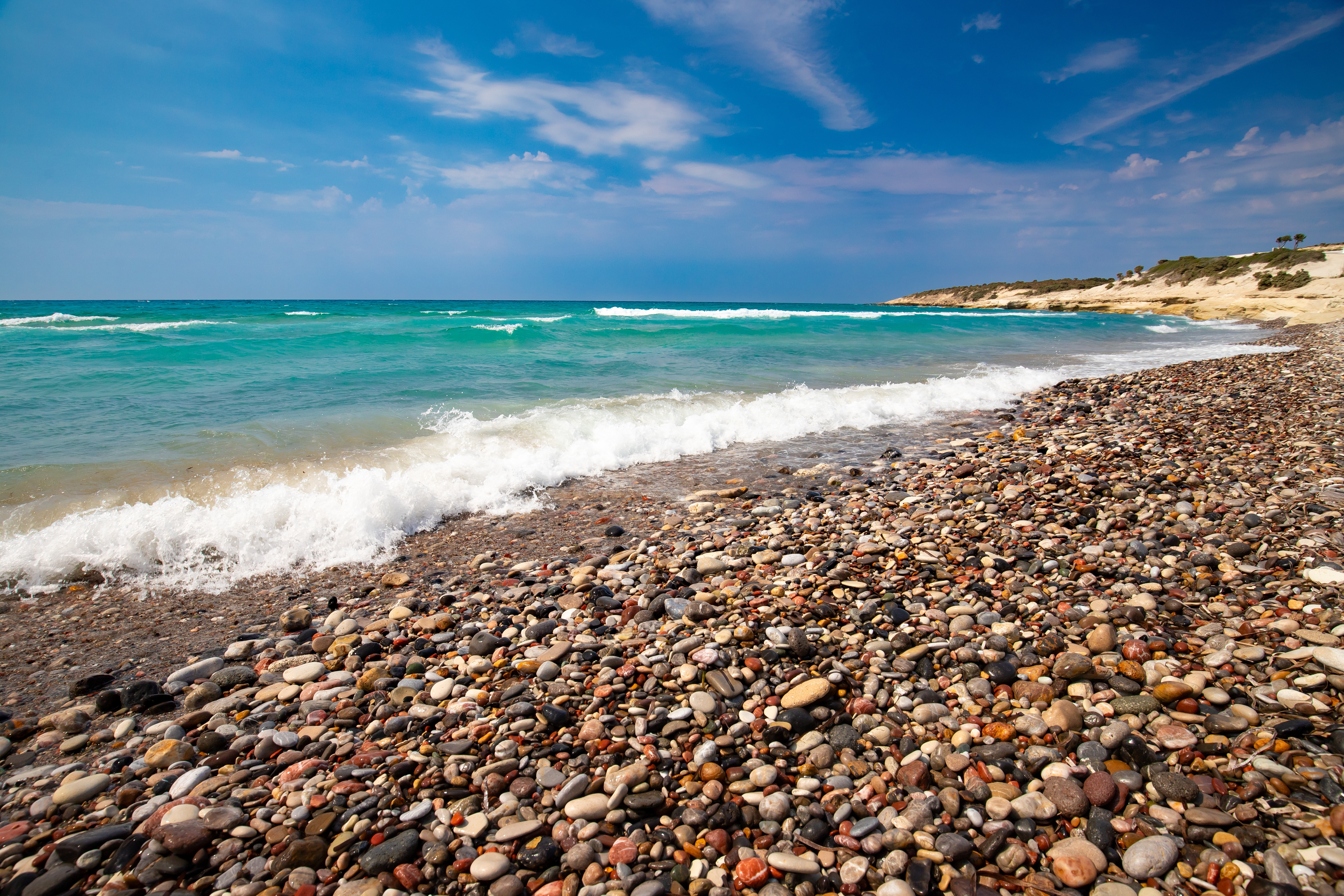 Halkidiki Issues Swimming Ban After Sewage Pipe Rupture