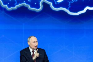 Putin Says West Holds the Ball to End Ukraine War