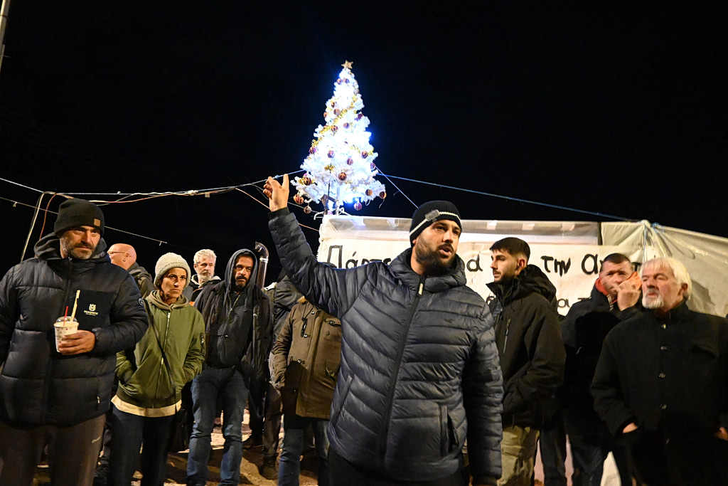 A difficult holiday season