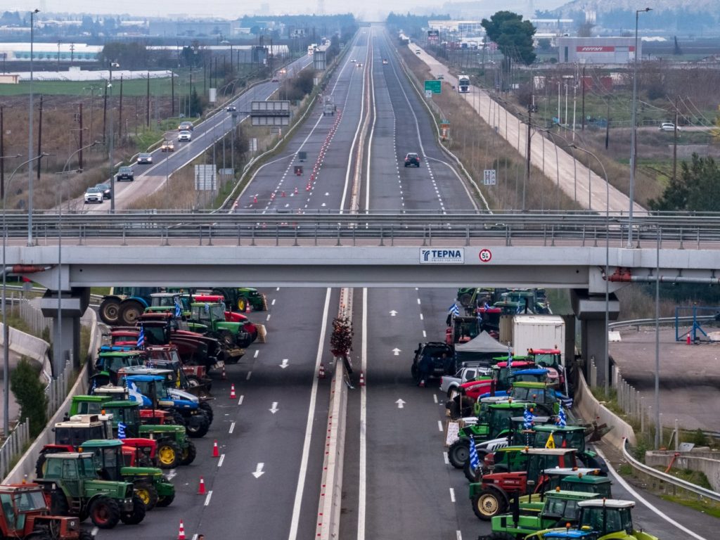 Farmers Reopen Malgara Highway, Keep Christmas Protests Ongoing