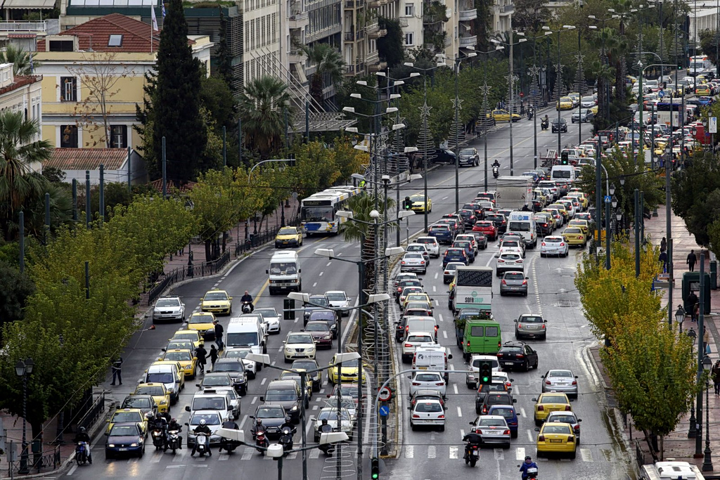 Greece Vehicle Tax Deadline Nears, Hefty Late Penalties Loom
