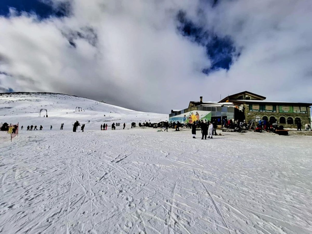 Greece’s Ski Season Kicks Off at Parnassos and Voras – Kaimaktsalan Resorts