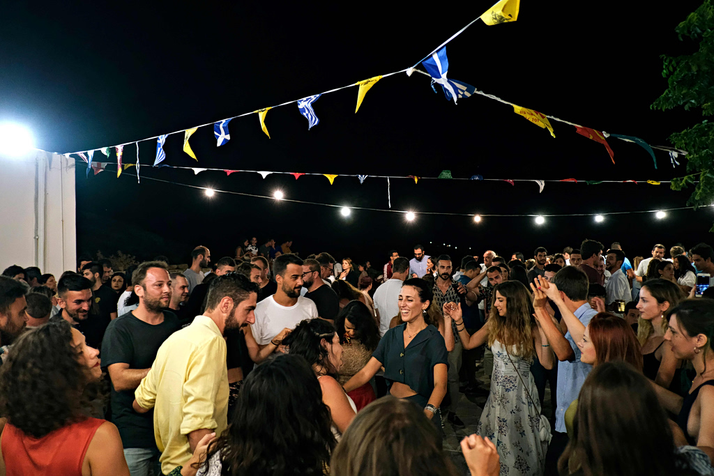 Young Greeks Rediscovering the Power of Traditional Dance