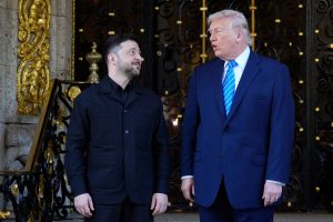 Zelensky Meets With Trump on Peace Deal Amid Latest Russian Attacks