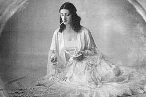 Eleni Papadaki: The Last Tragedy of a Great Tragedienne