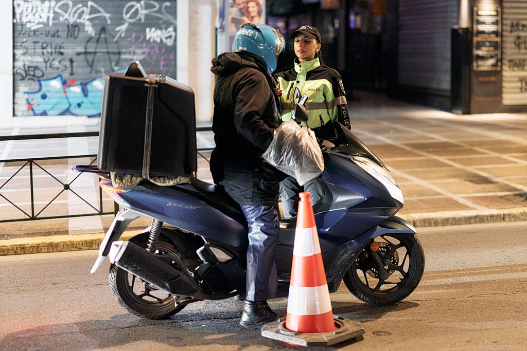 Greece Tightens Drink-Driving Rules, Alcohol Tests Show Results