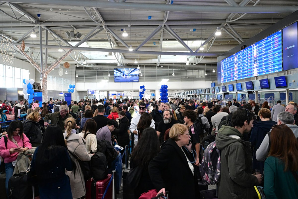 UPD – Greek Aviation Authority Says Flights Gradually Restored