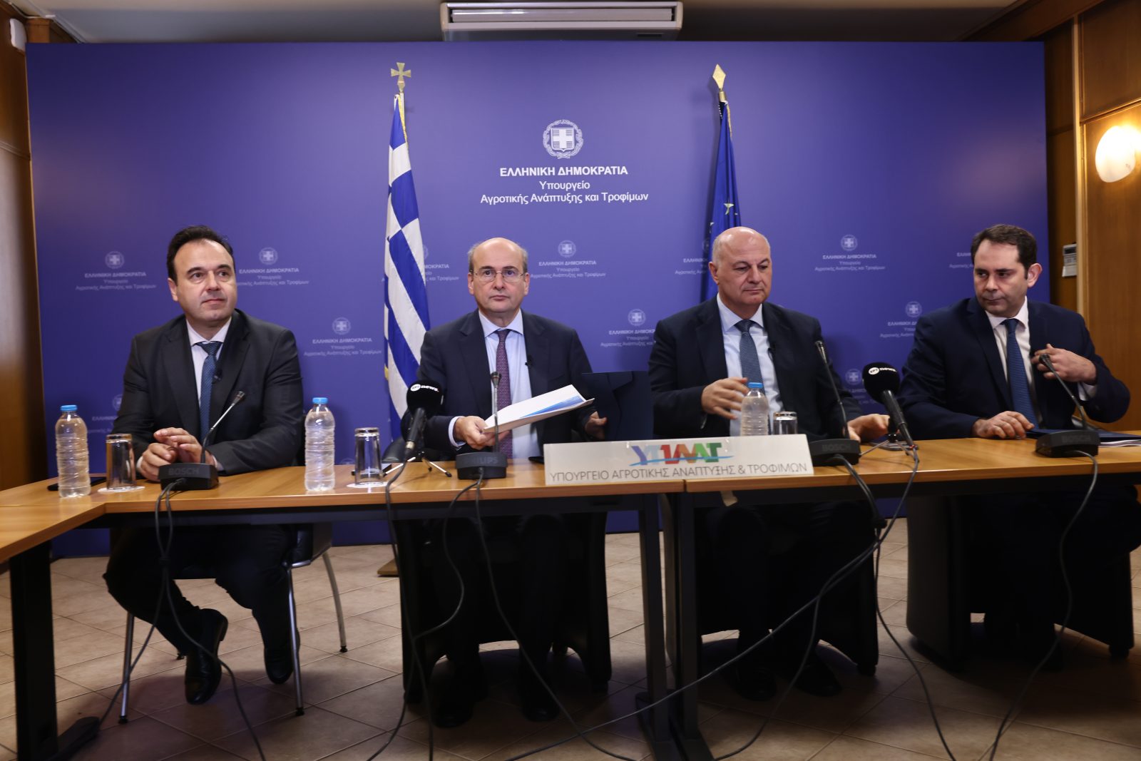 Greece Announces Six Measures to Support Farmers Amid Protests