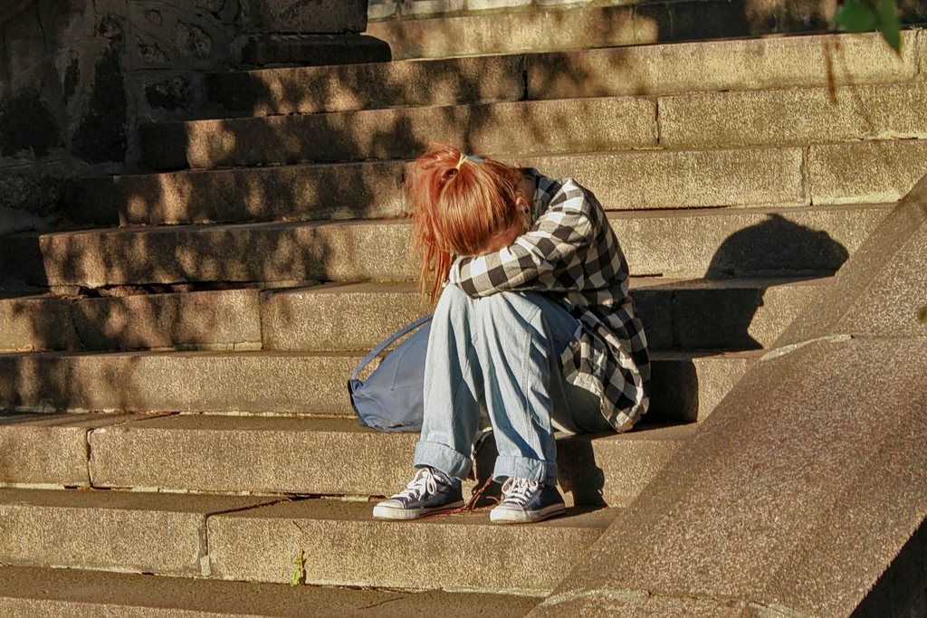 Father Arrested in Crete for Abusing His Daughters