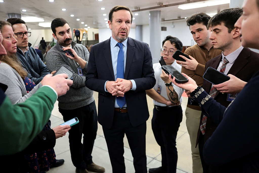 Senate Votes to Rein In Trump’s War Powers in Venezuela