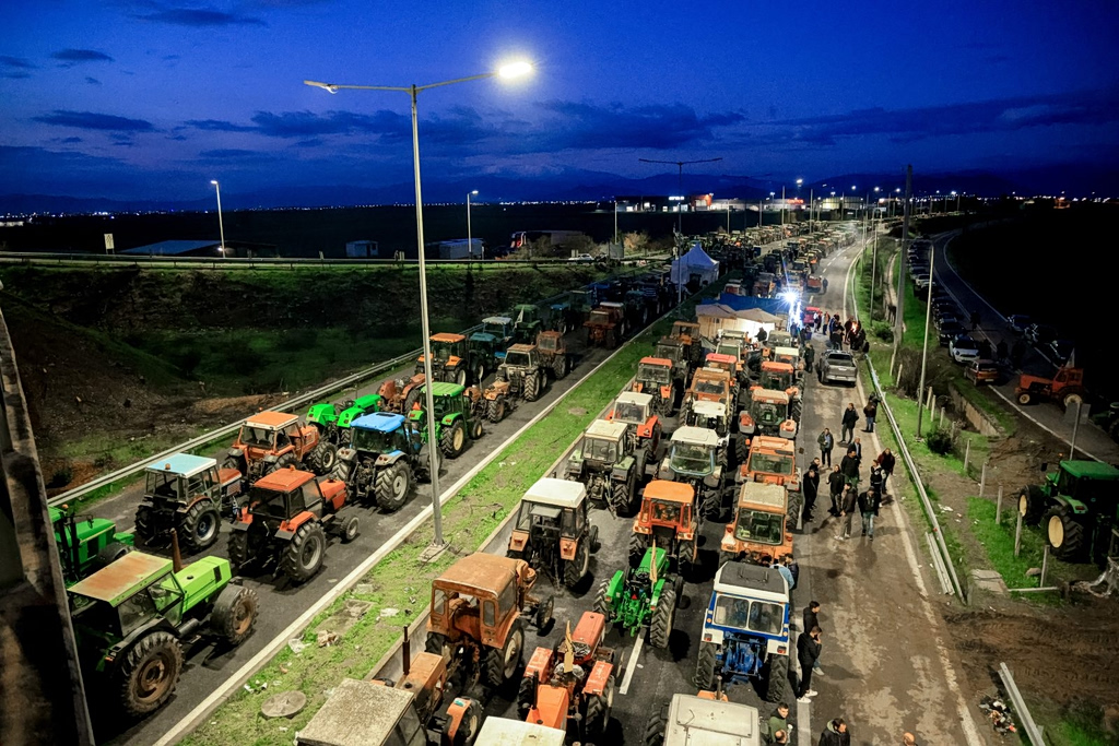 Main Bloc of Protesting Producers Agrees to Talks With Gov’t