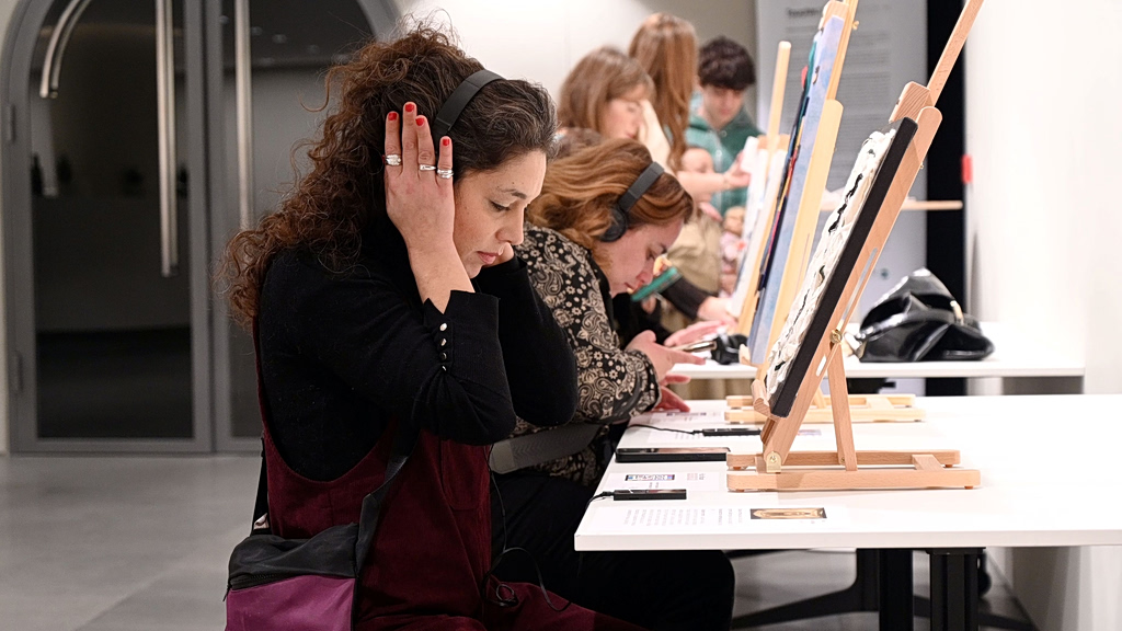 Explore Tactile Art, Jazz and a Landmark Retrospective at the Goulandris Museum