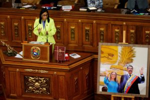 Venezuela’s Rodriguez Proposes Oil Law Reform to Boost Investment