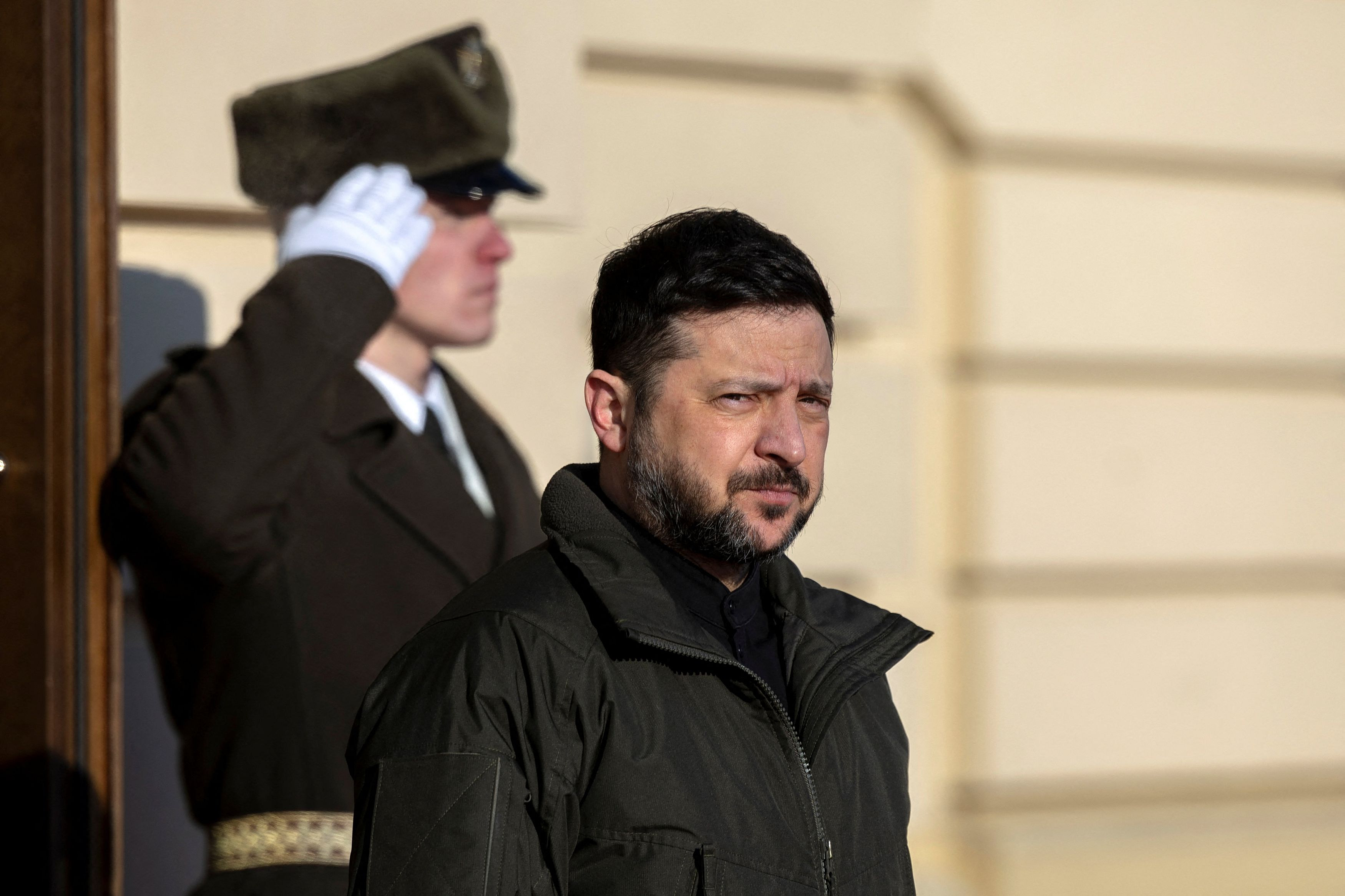 Ukraine Heads to U.S. for Security Talks, Zelenskiy Says