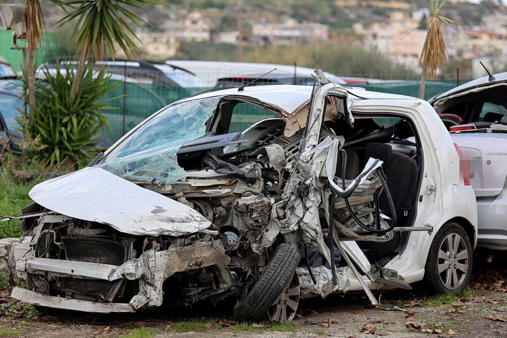 Drunk Driver Crashes Into 15 Cars and Storefront