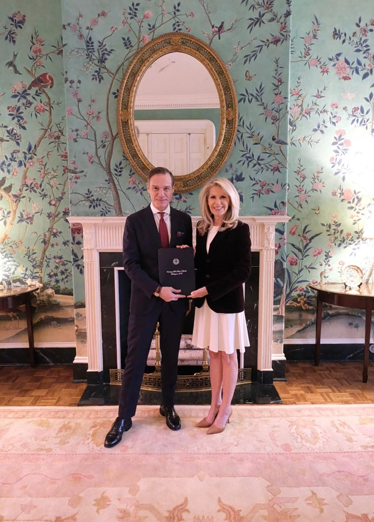 Greek Ambassador Presents Copies of Credentials in Washington