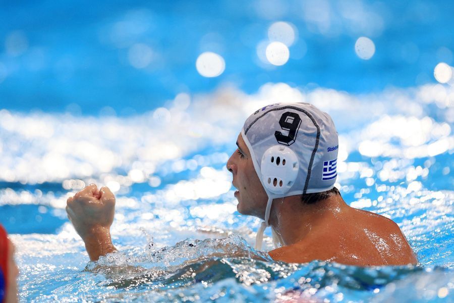 Greece Downs Italy 15-13 to Advance to Water Polo Semis