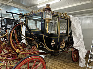 Unravelling the Mysteries of the Tatoi Estate Collection at the National Gallery