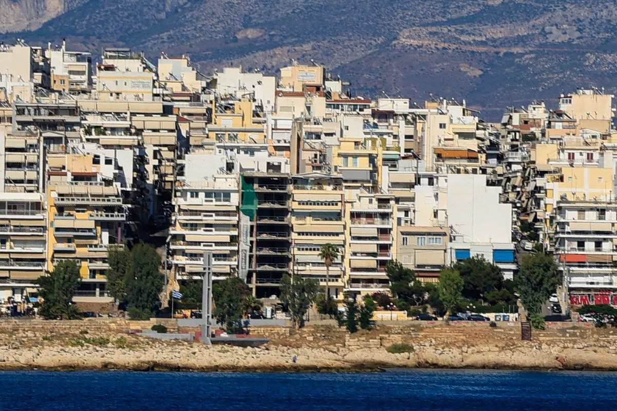 Greece to Double Property Tax on Banks’ Idle Real Estate