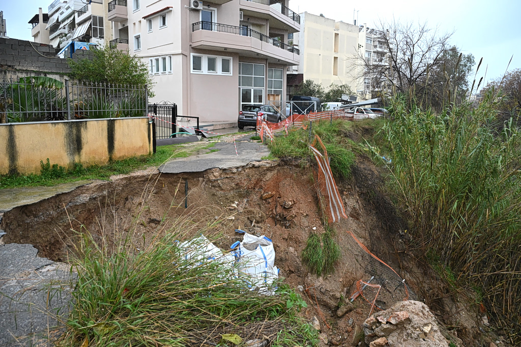 torrential rain Athens