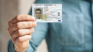 Old Greek ID Cards Valid Until August 2026 as Demand for New IDs Surges