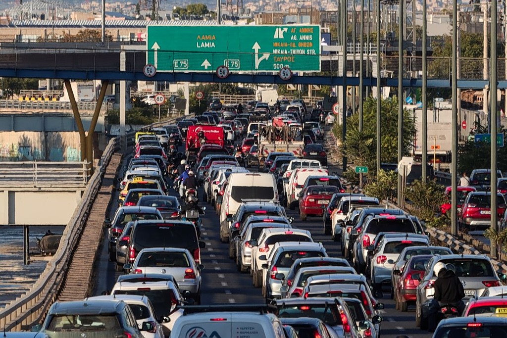 Athens Traffic Overhaul: New Measures and “Ring Road” Plans