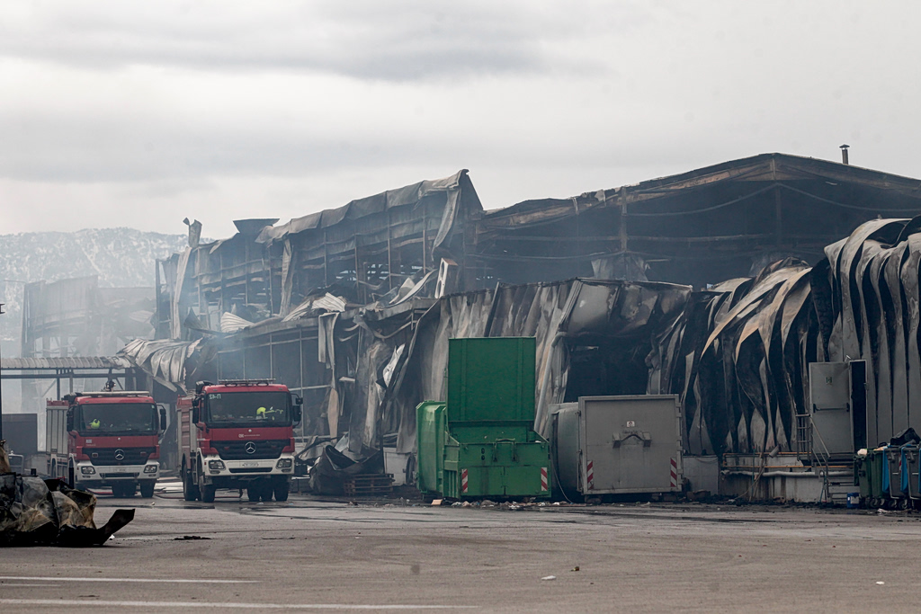 Greek Food Workers to Strike on Feb. 3 Over Fatal Trikala Factory Fire