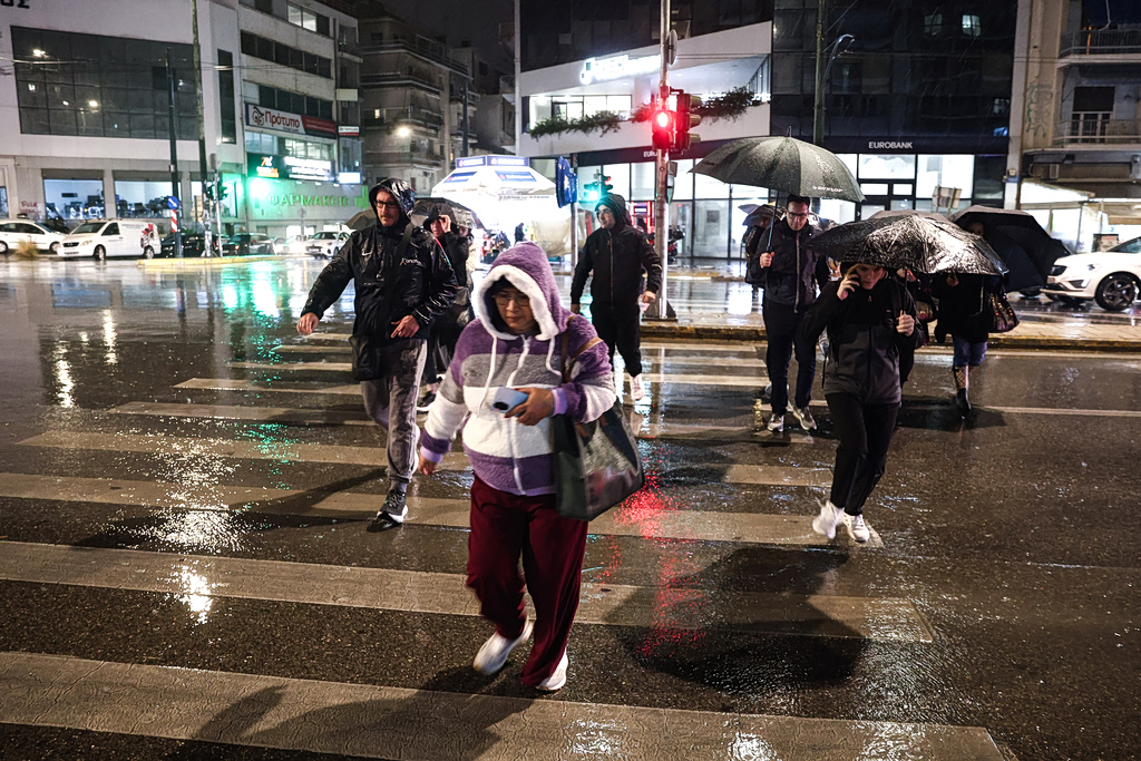 Heavy Rain Ahead as Storm Kristin Nears Greece