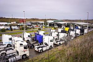 Truckers in 4 W. Balkan States Lift Border Roadblocks