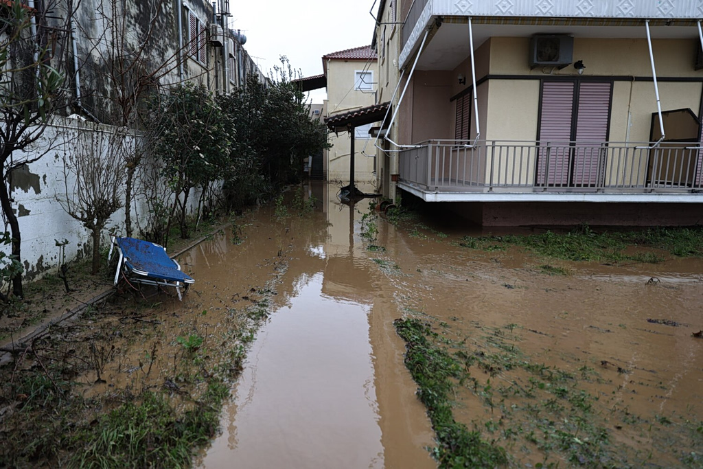 extreme weather greece