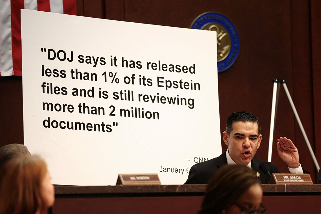 Latest Batch of Epstein Files Show Greece-Related Exchanges During Bailout Era