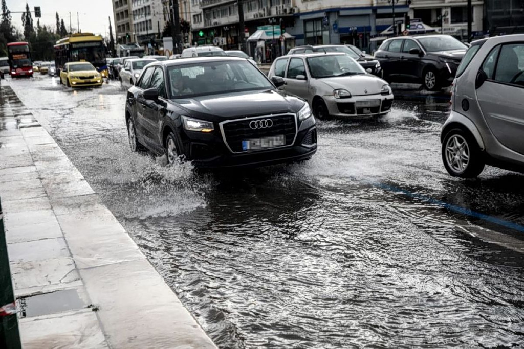 Heavy Rain and Storms Forecast Across Greece