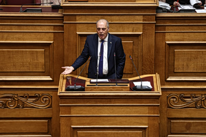 Migration Bill Debate Continues in Greek Parliament Amid Deadly Chios Incident