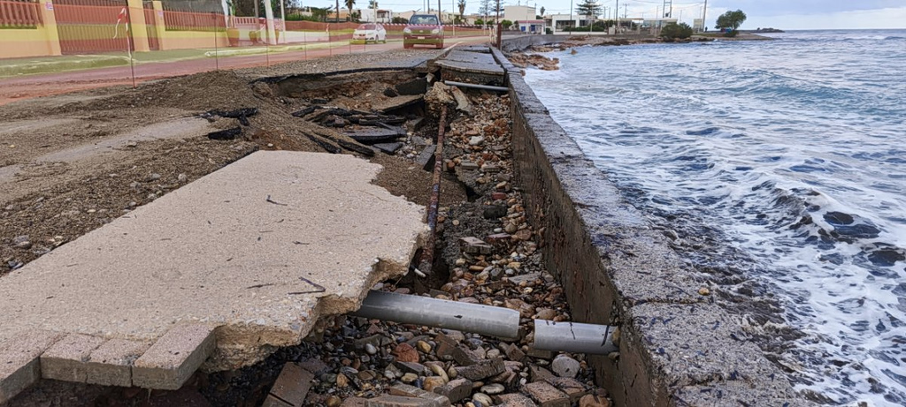 Mayor Urges Urgent Repairs to Coastal Front