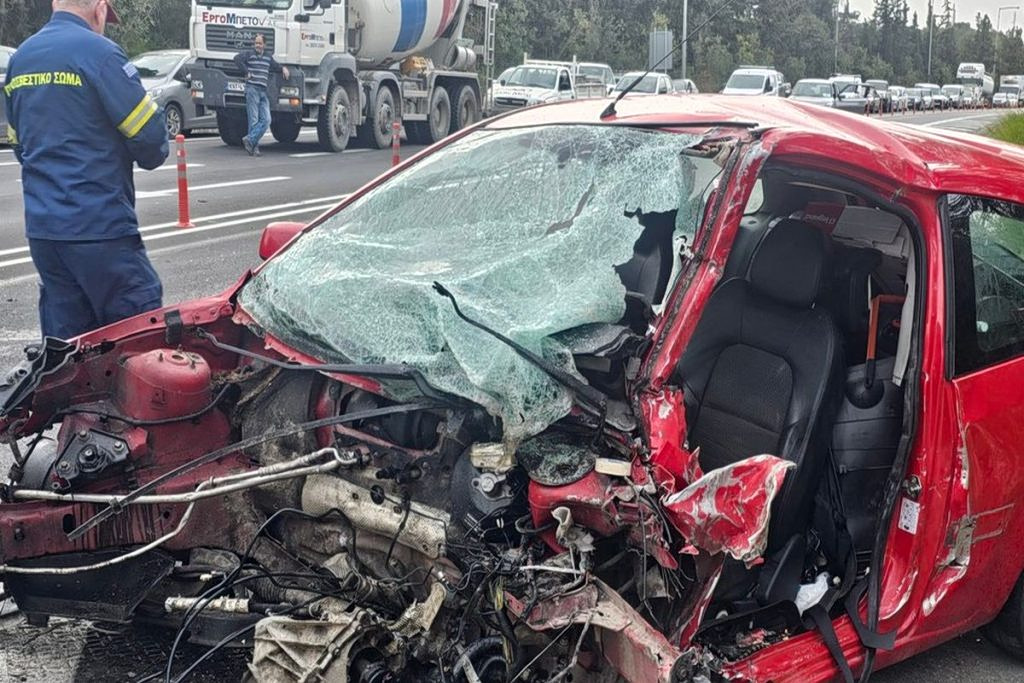 Fatal Crash on Crete Highway Leaves One Woman Dead