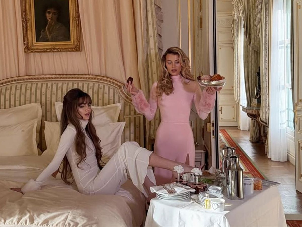 Galentine’s Day: A Toast to Friendship