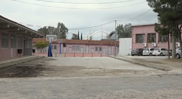 Greek School Principal Dismissed Over Chore-for-Absences Scheme