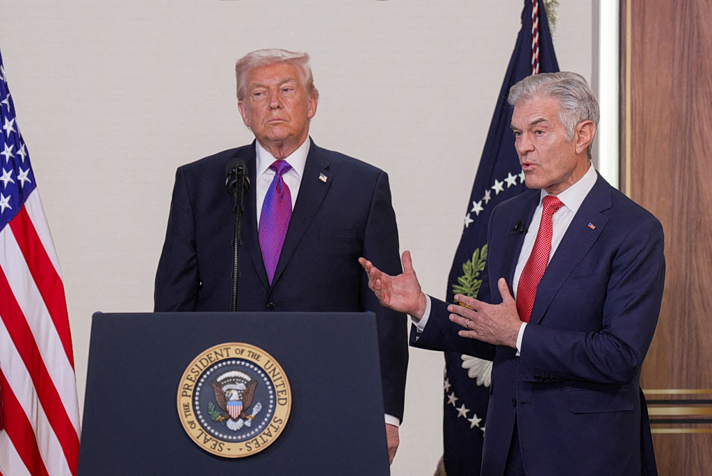 Trump Repeals Key US Climate Rule, Ends Car Standards