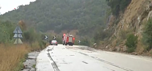 Landslides Close Roads Between Arta and Amfilochia