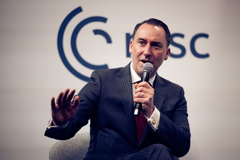 Kudos by Top Trump Official Agen Over Energy Deals, Vertical Corridor