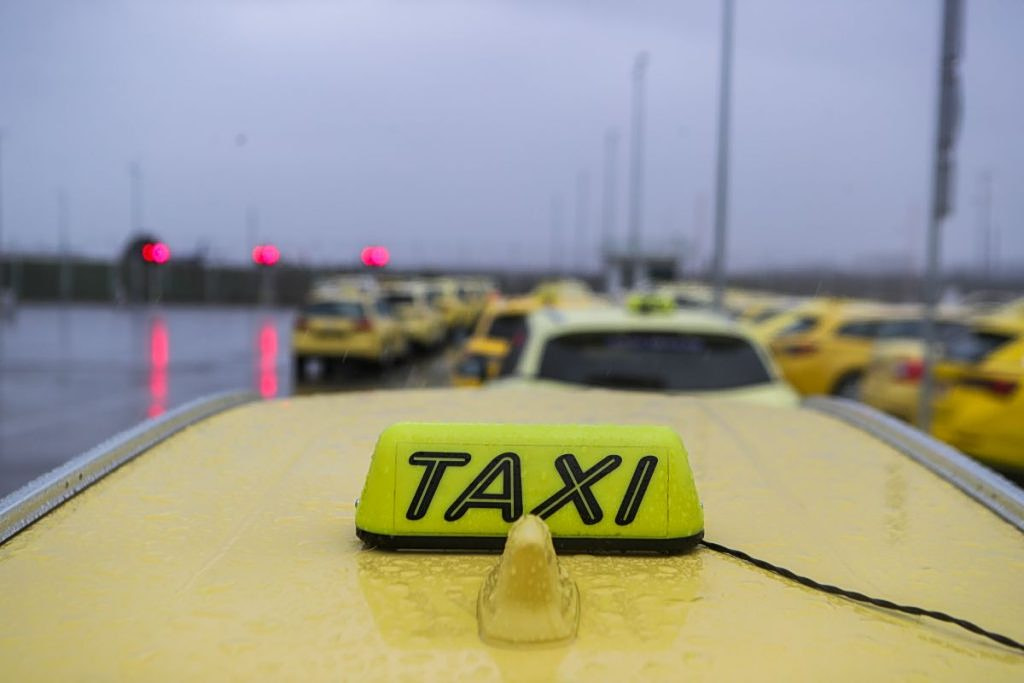 Three-Day Taxi Strike Set to Disrupt Transport in Greece