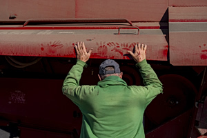 Farmers Are Aging. Their Kids Don’t Want to Be in the Family Business.