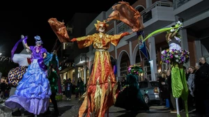 Women’s Carnival in Preveza (Photos and Vid)